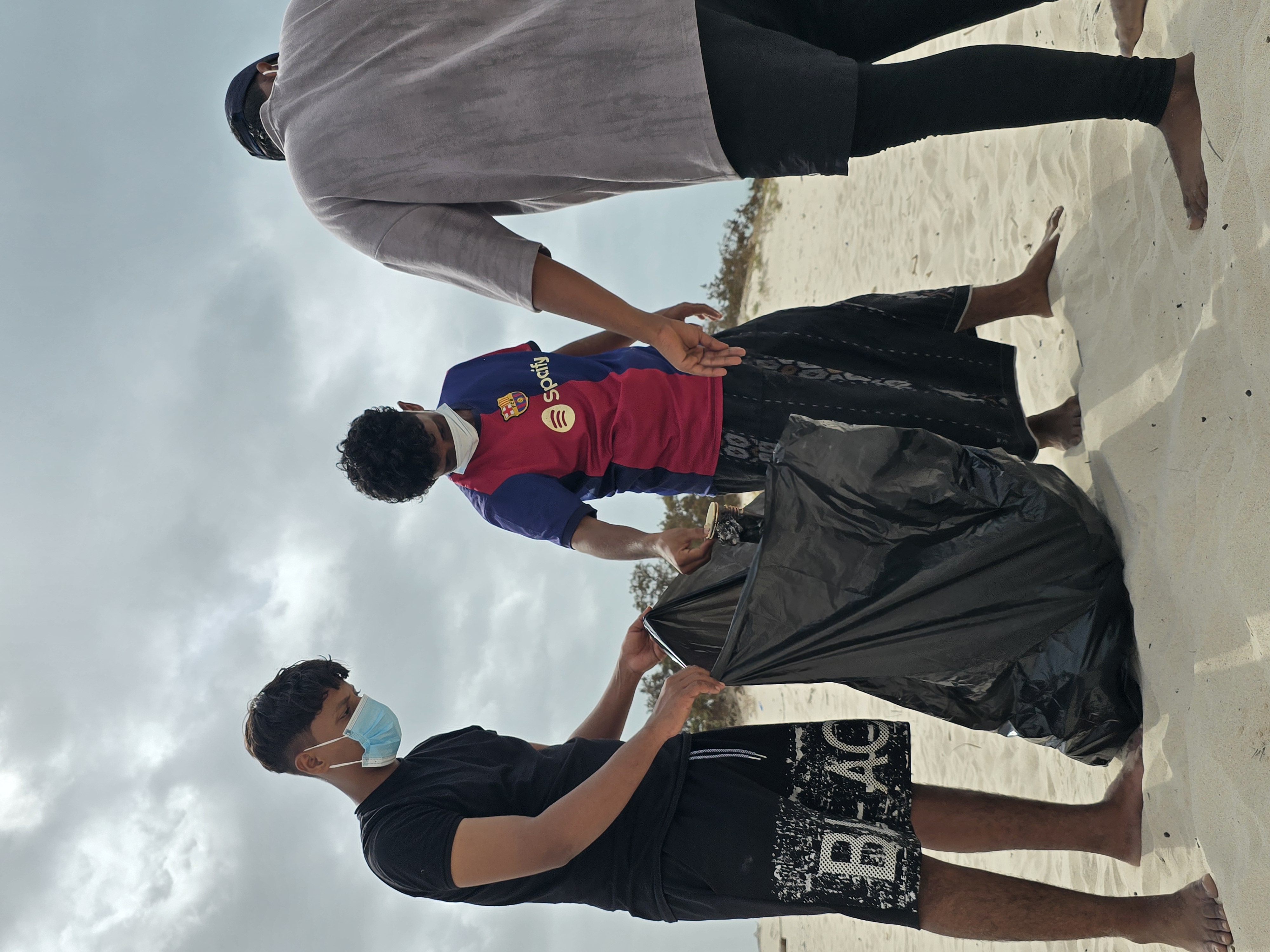 ONE PIECE Travel Team in Socotra Island